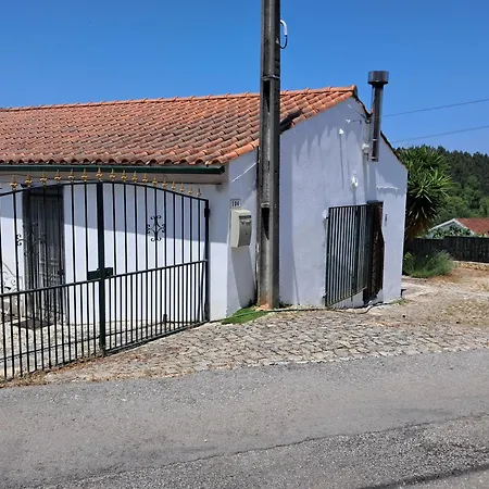 Domaine De La Quinta Fenix - Familial Avec Cuisine Cerejeiras