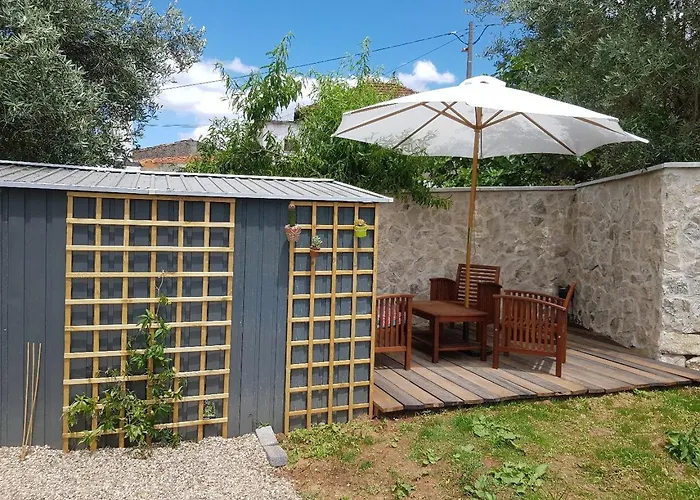 Domaine De La Quinta Fenix - Familial Avec Cuisine Penzion Cerejeiras